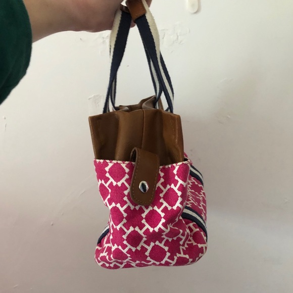 Tommy Hilfiger purse - Picture 12 of 12